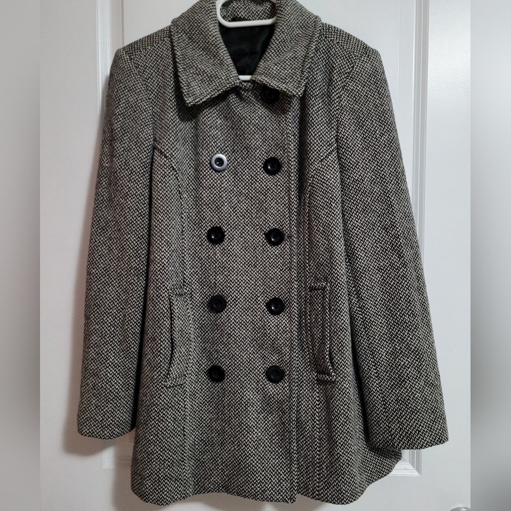 Reitmans 80% Wool Coat size medium
